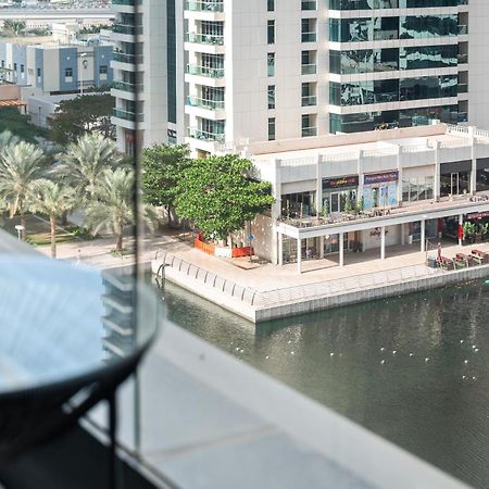 Upscale Studio Full Lake View In Goldcrest View Tower Ντουμπάι Εξωτερικό φωτογραφία