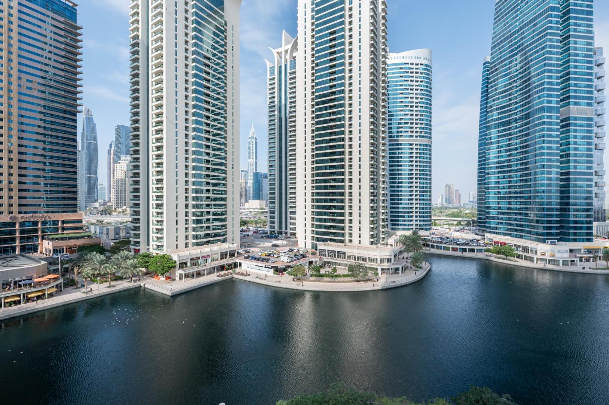 Upscale Studio Full Lake View In Goldcrest View Tower Ντουμπάι Εξωτερικό φωτογραφία